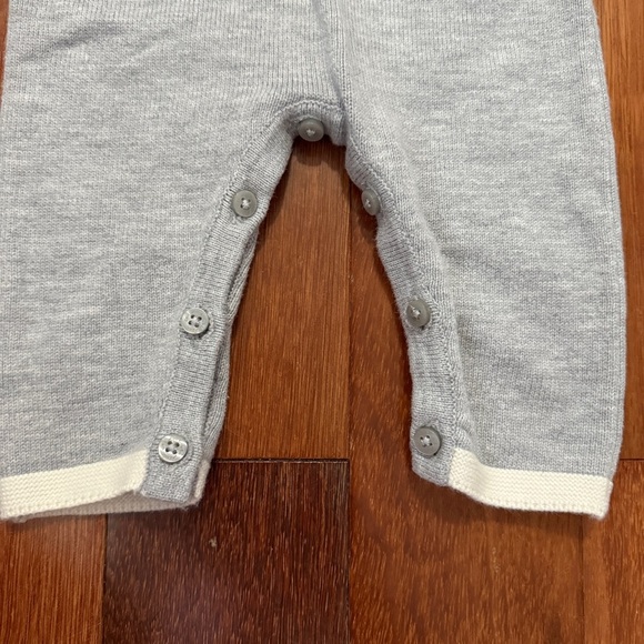 Janie and Jack Gray and Cream Kids One Piece - Picture 5 of 6